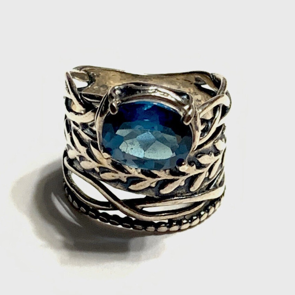 Or Paz Sterling Silver Blue Topaz Ring (size 6)